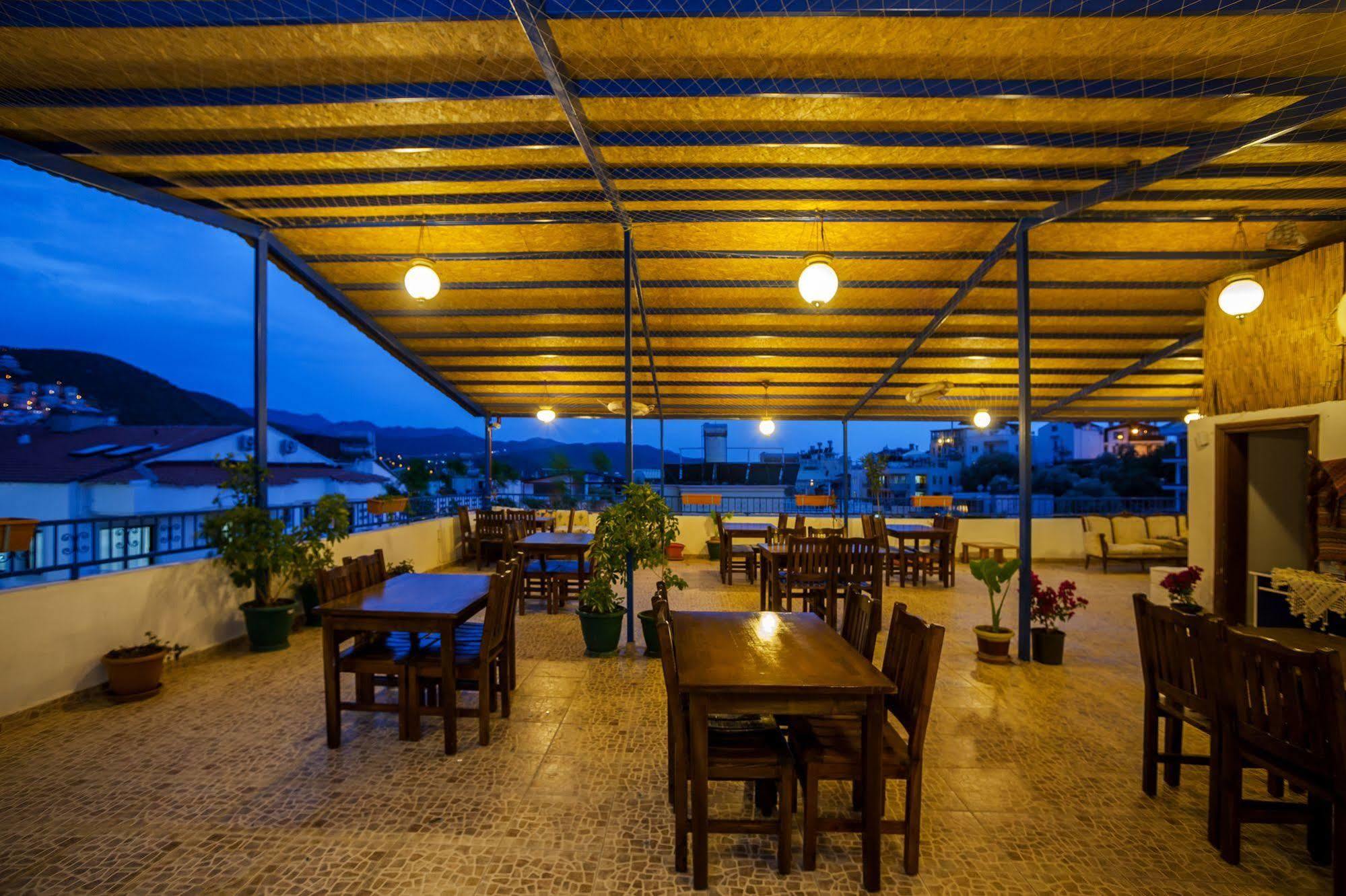 Hotel Puya Каш Экстерьер фото